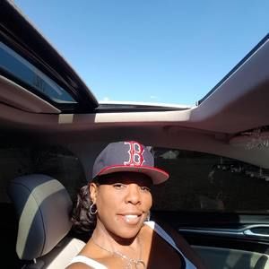 Meet your Posher, Renita